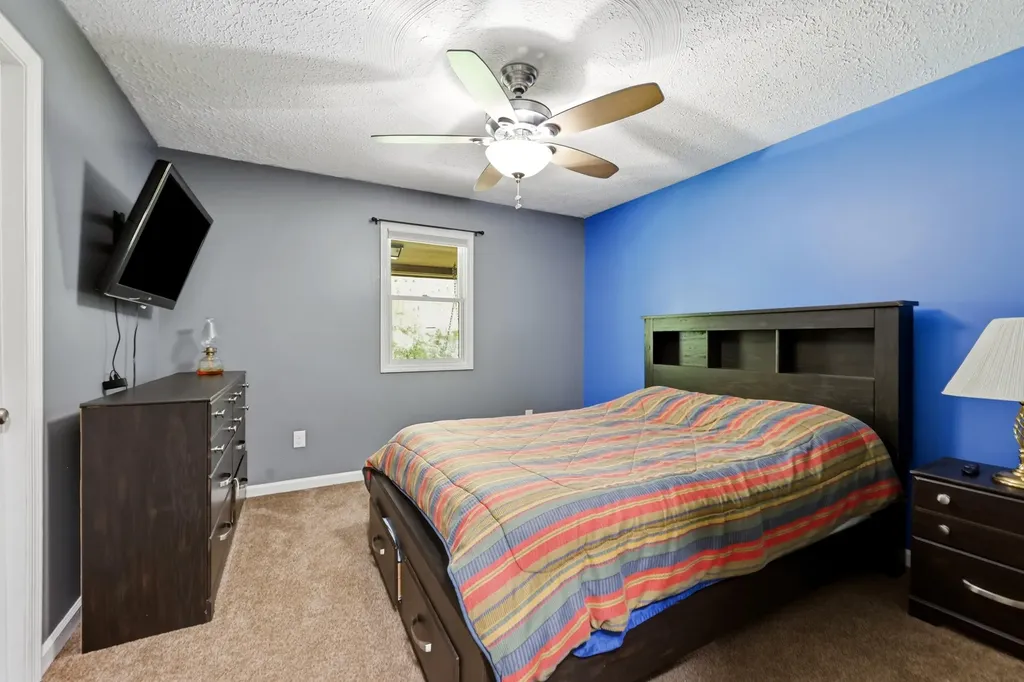 101 Gene White Lane Morehead KY 40351