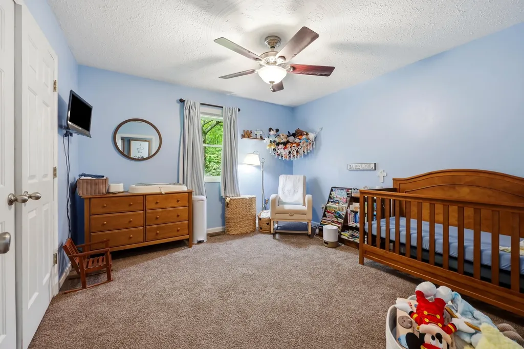 101 Gene White Lane Morehead KY 40351