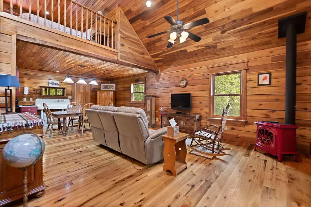 249 Diamond Lane Wallingford KY 41093