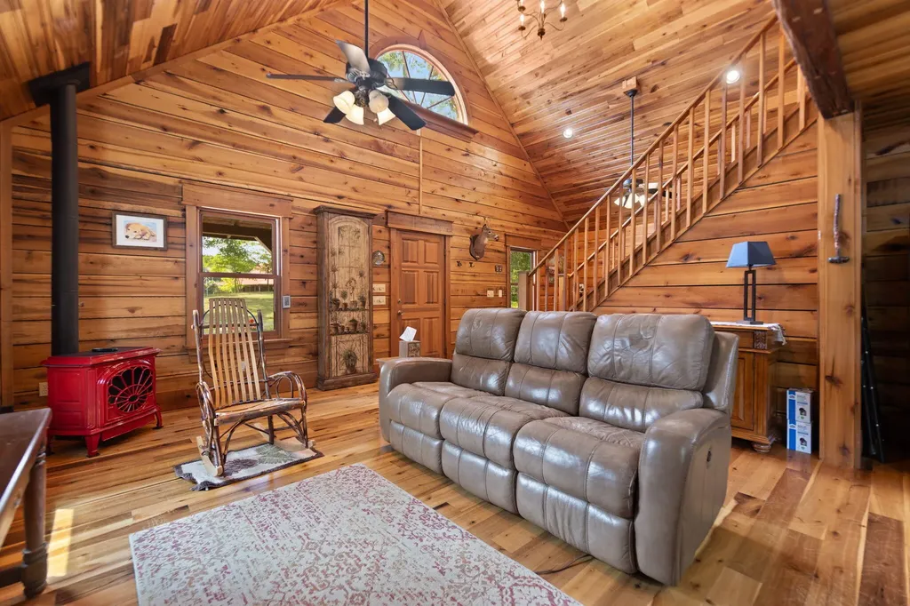 249 Diamond Lane Wallingford KY 41093