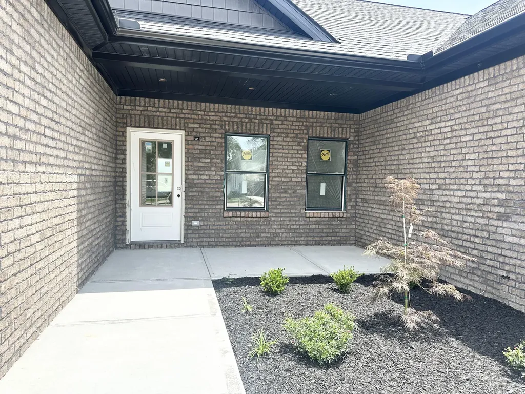 514 Chickasaw Drive Richmond KY 40475