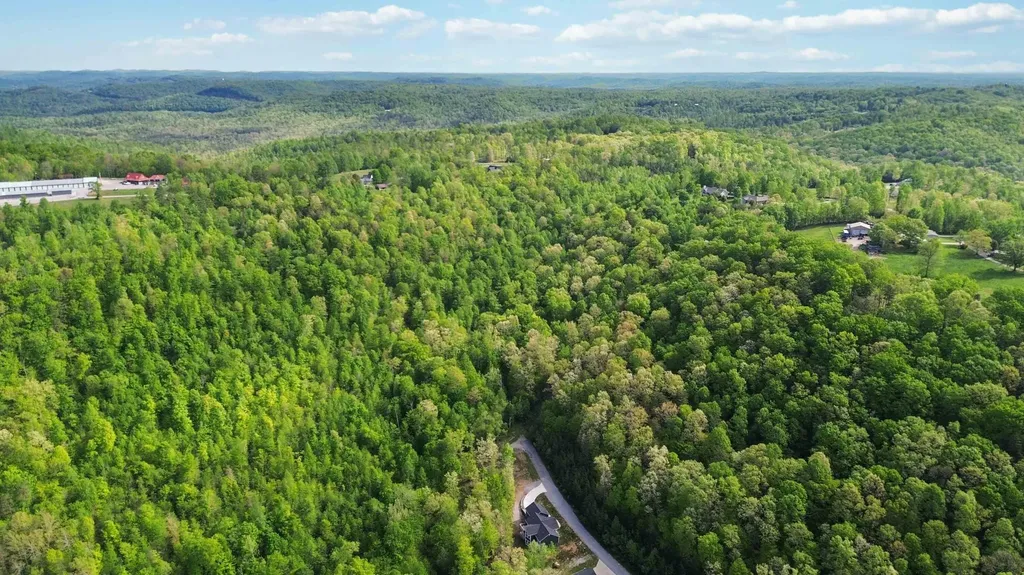 570 Indian Creek Burnside KY 42519