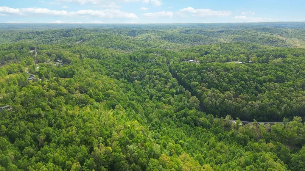 570 Indian Creek Burnside KY 42519