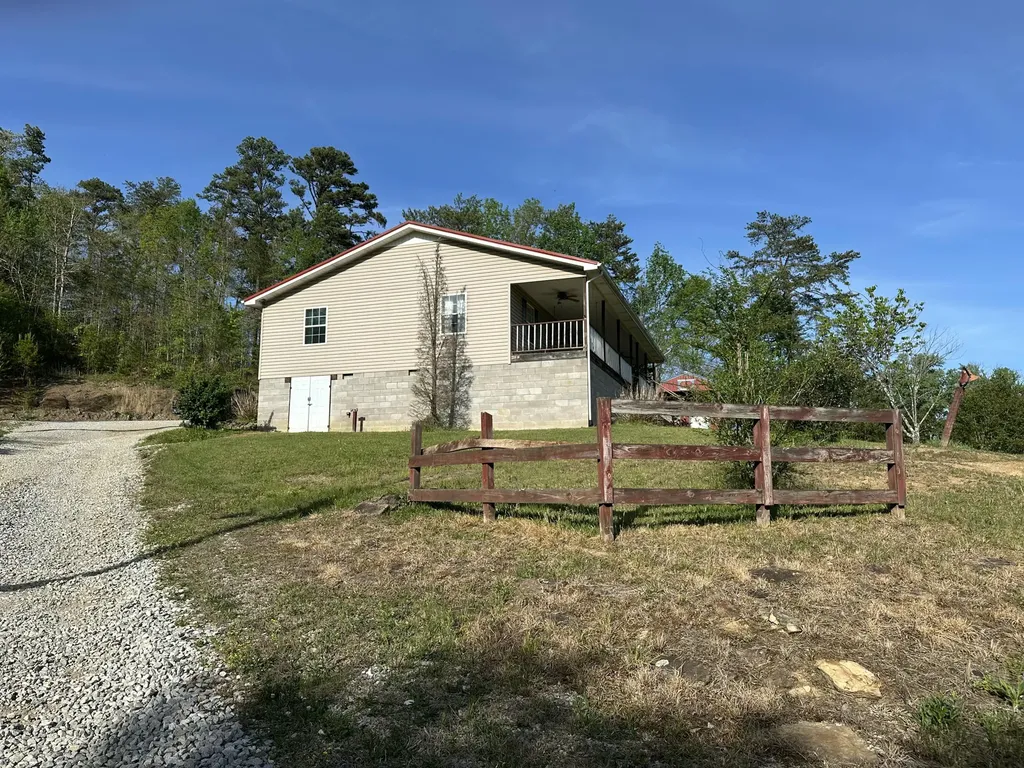 231 Cox Lane Williamsburg KY 40769