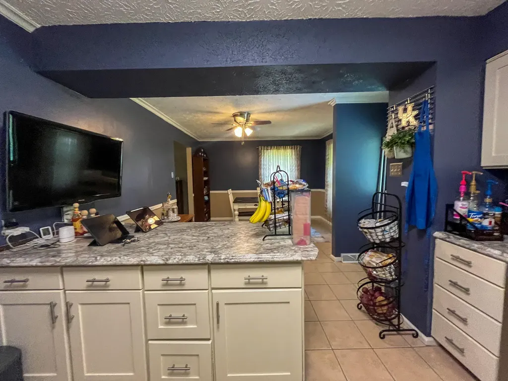 140 Tuit Acres Drive Corbin KY 40701