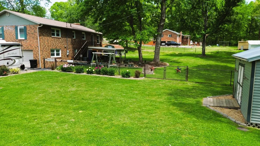140 Tuit Acres Drive Corbin KY 40701