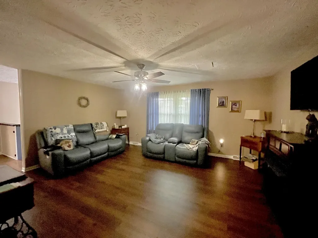 140 Tuit Acres Drive Corbin KY 40701