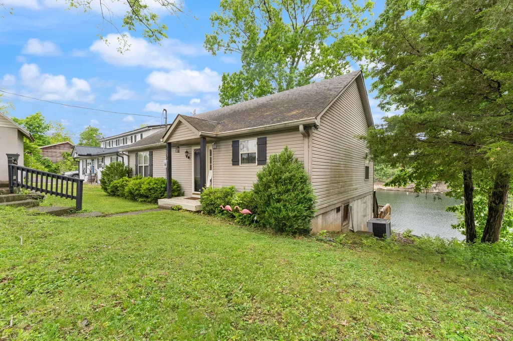 1076 Carry Nation Road Lancaster KY 40444