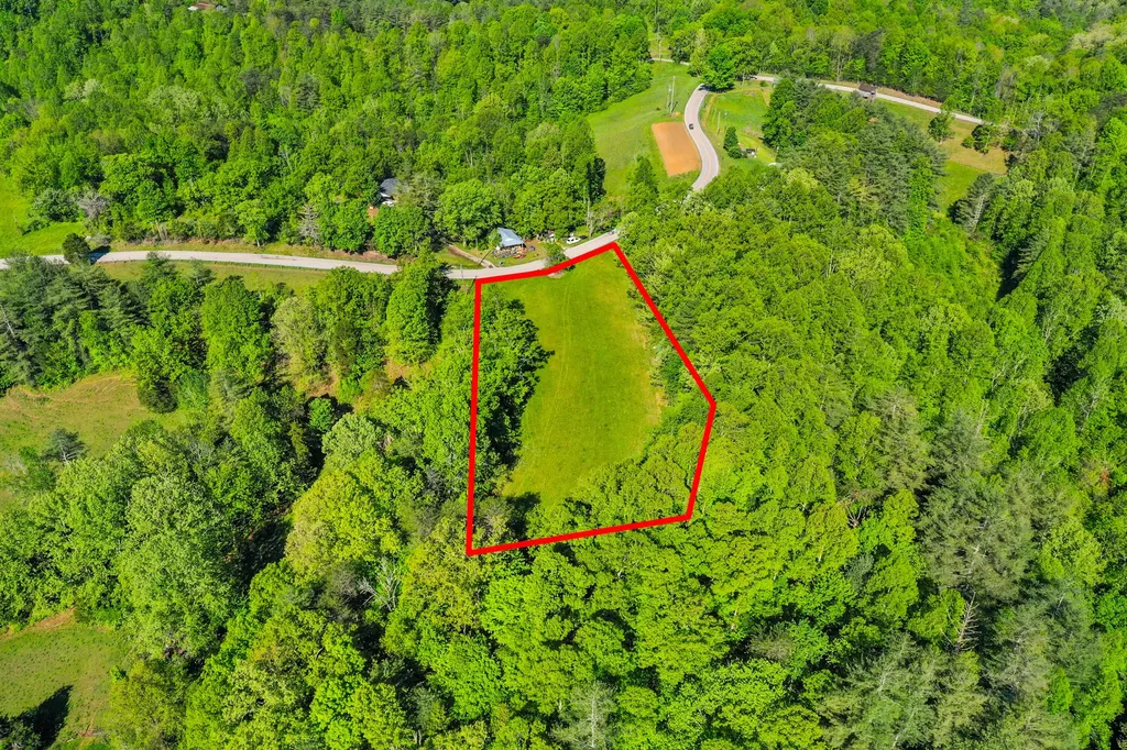 7777 State Highway 2016 Beattyville KY 41311