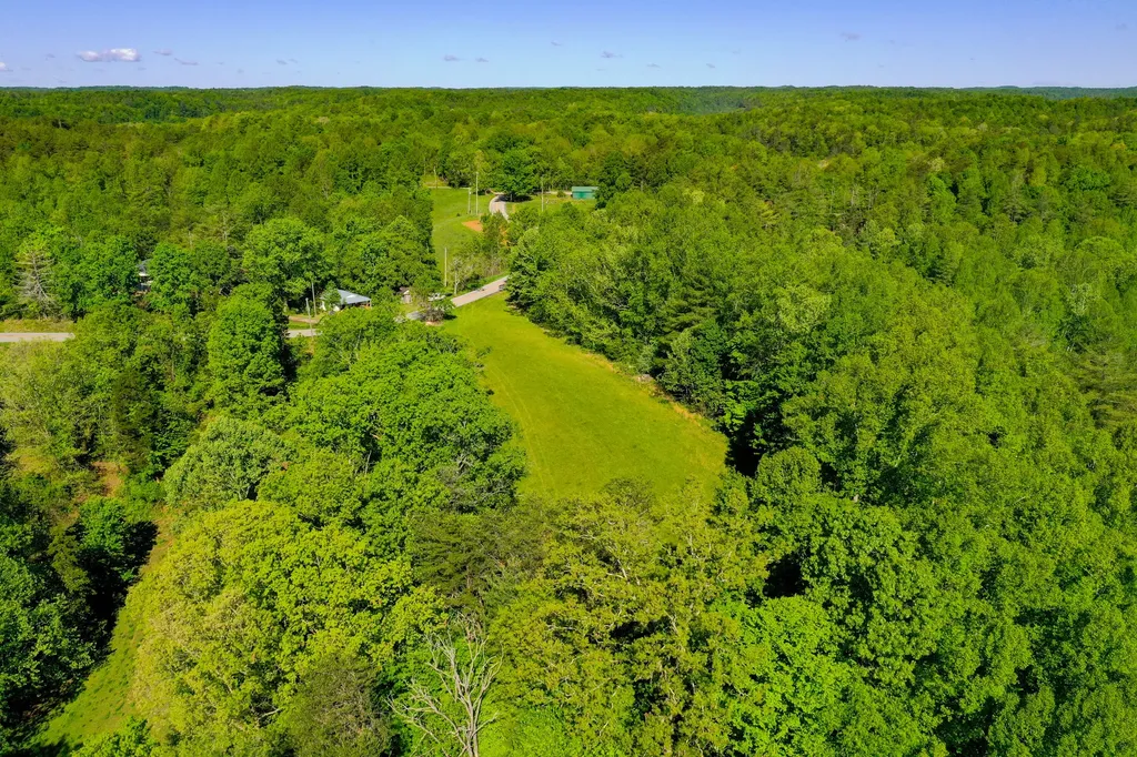 7777 State Highway 2016 Beattyville KY 41311