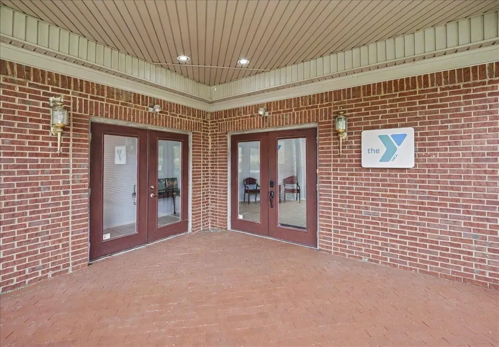 91 C Michael Davenport Boulevard Frankfort KY 40601