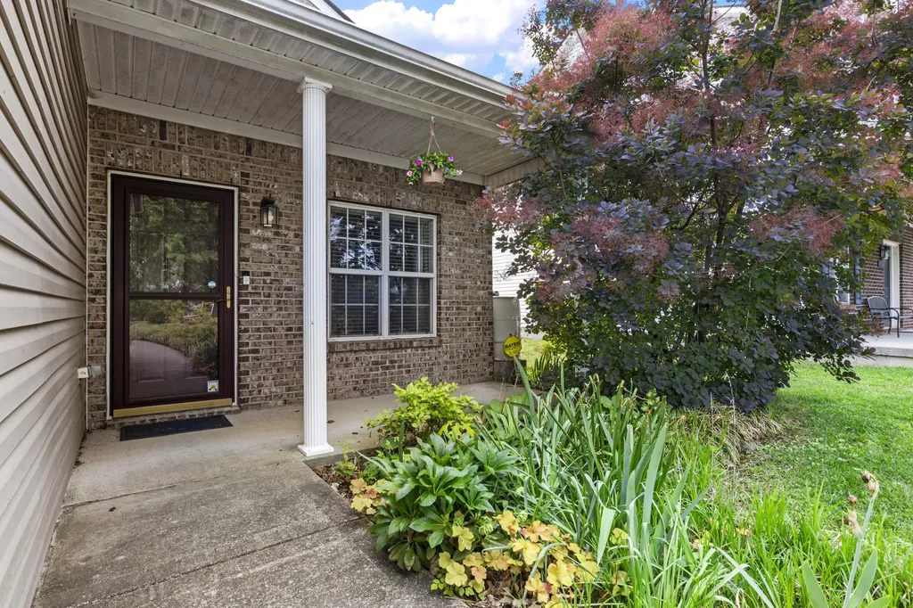 540 E Fourth Street Lexington KY 40508