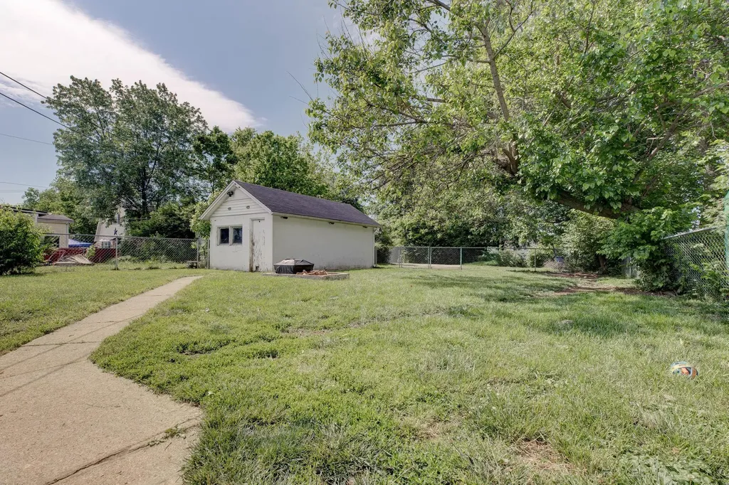 22 Magnolia Street Winchester KY 40391