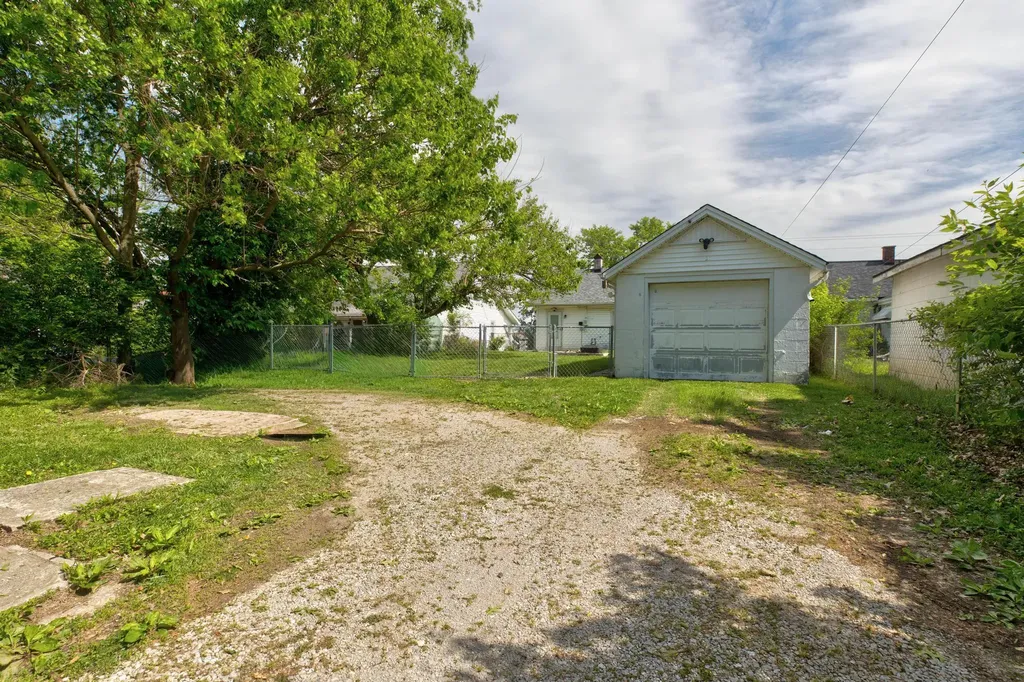 22 Magnolia Street Winchester KY 40391
