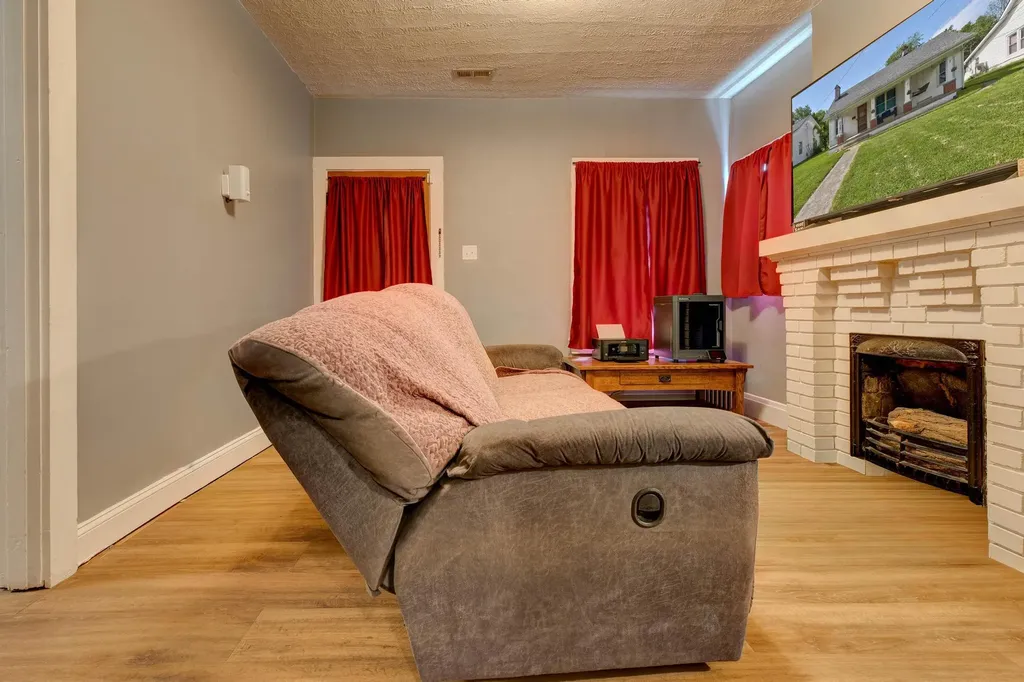 22 Magnolia Street Winchester KY 40391