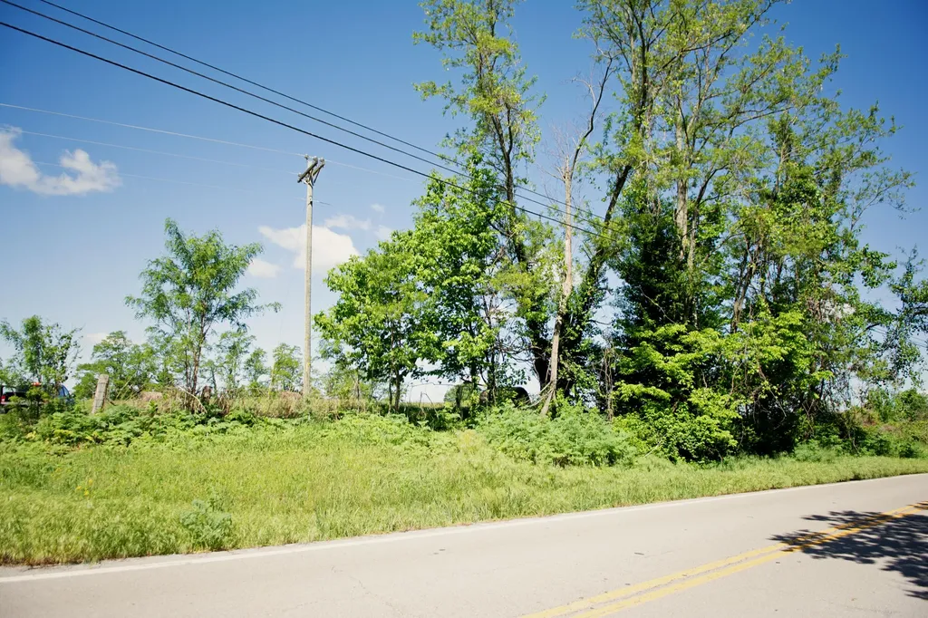 9733 Buckeye Road Lancaster KY 40444