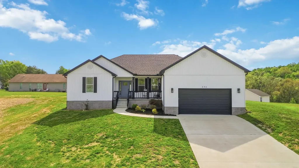 234 Bryants Way London KY 40741