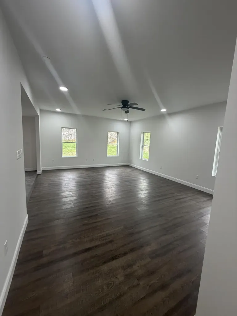 512 Moore Road Williamsburg KY 40769