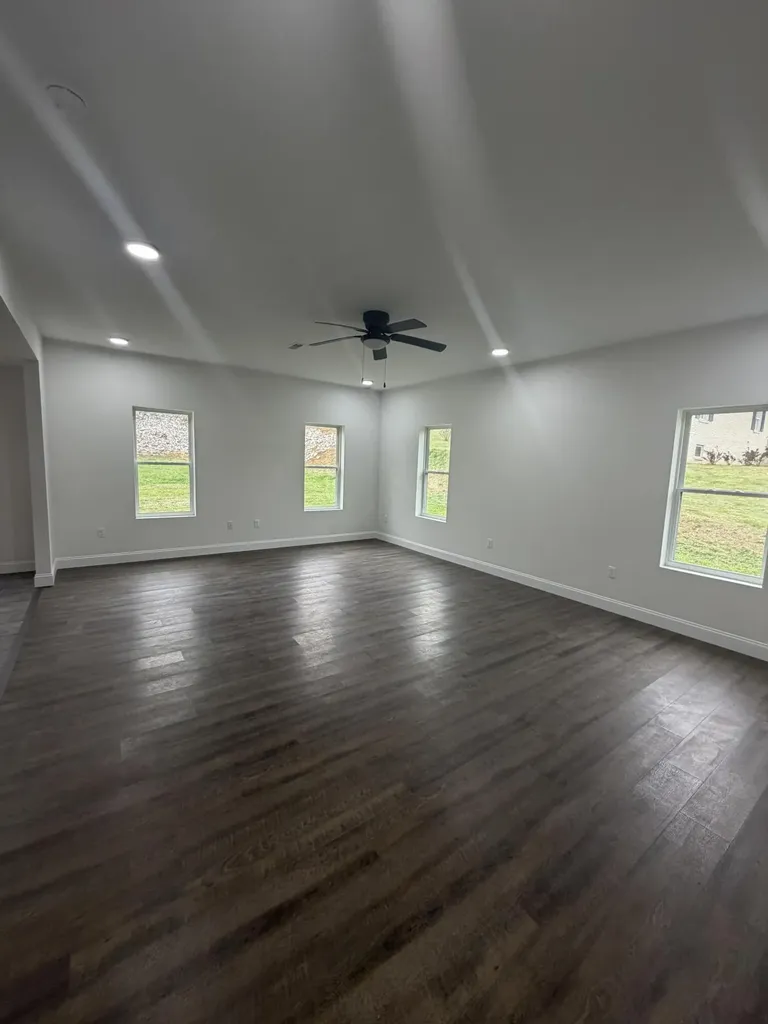 512 Moore Road Williamsburg KY 40769