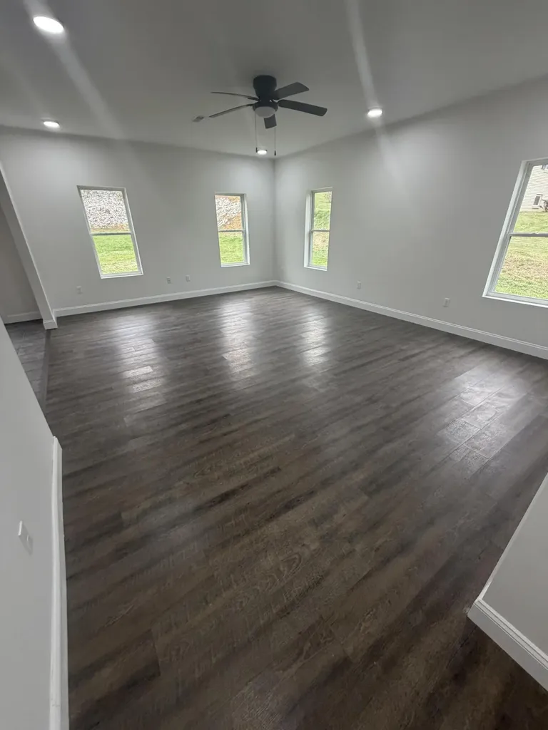 512 Moore Road Williamsburg KY 40769