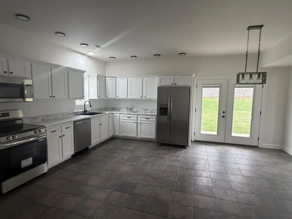 512 Moore Road Williamsburg KY 40769