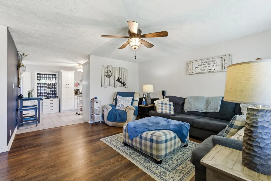 3874 Grays Run Pike Cynthiana KY 41031