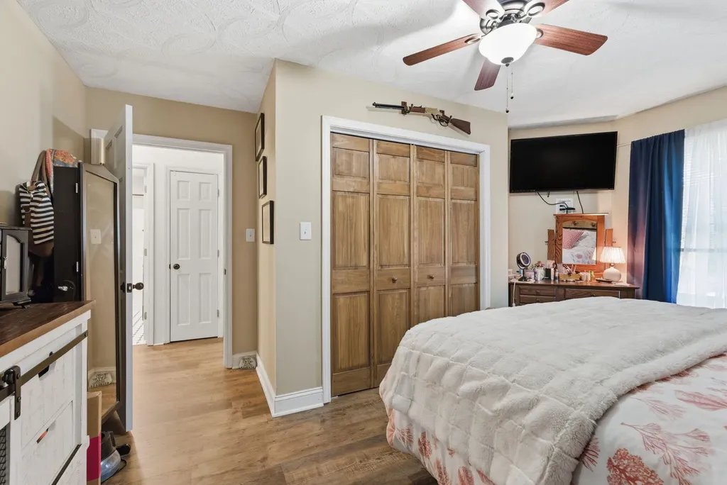 3874 Grays Run Pike Cynthiana KY 41031