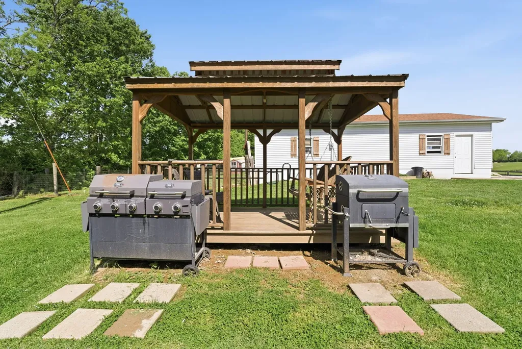 3874 Grays Run Pike Cynthiana KY 41031