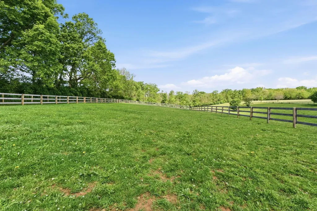 3874 Grays Run Pike Cynthiana KY 41031