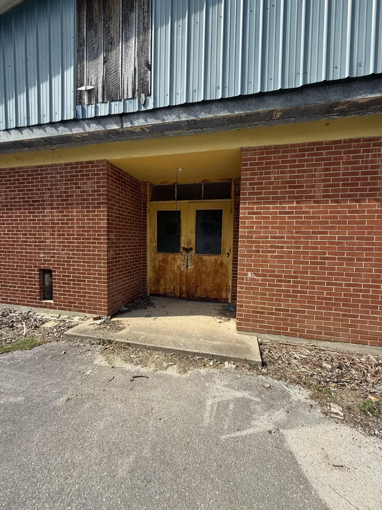 100 Nolan Lane Somerset KY 42501