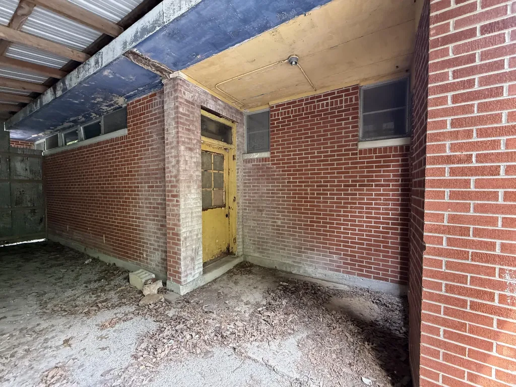 100 Nolan Lane Somerset KY 42501