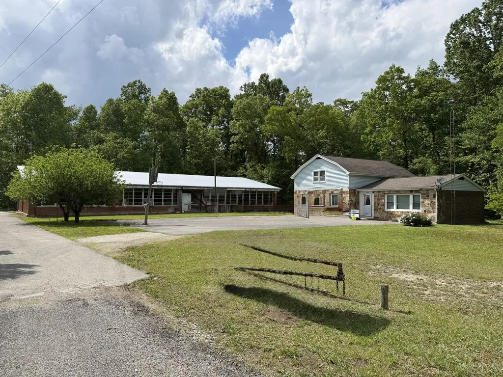 100 Nolan Lane Somerset KY 42501