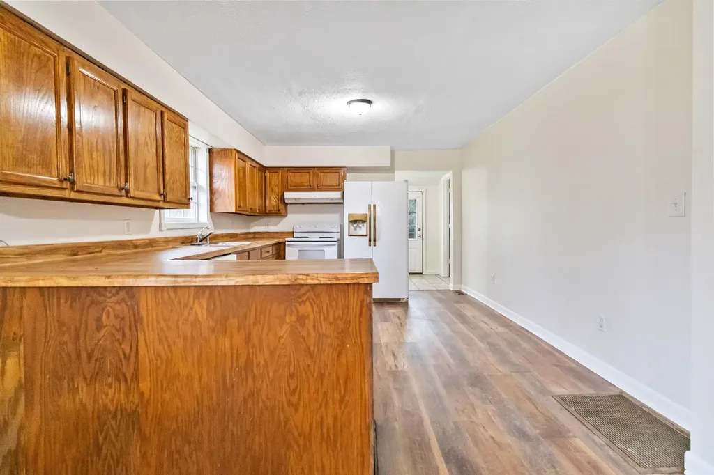 96 Kinne Street Stearns KY 42647