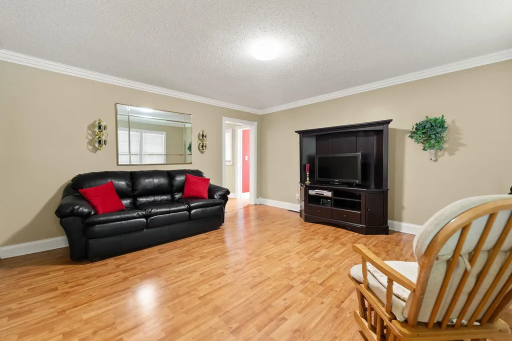 221 Earl Ross Road Stearns KY 42647