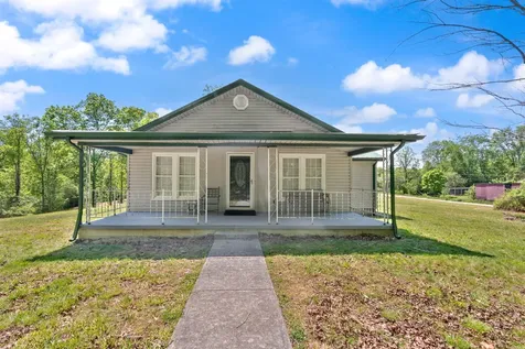 221 Earl Ross Road Stearns KY 42647