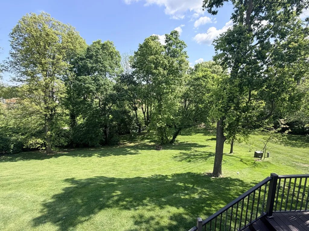613 Old Coach Road Nicholasville KY 40356