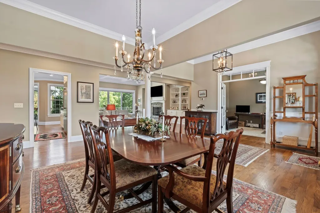 613 Old Coach Road Nicholasville KY 40356