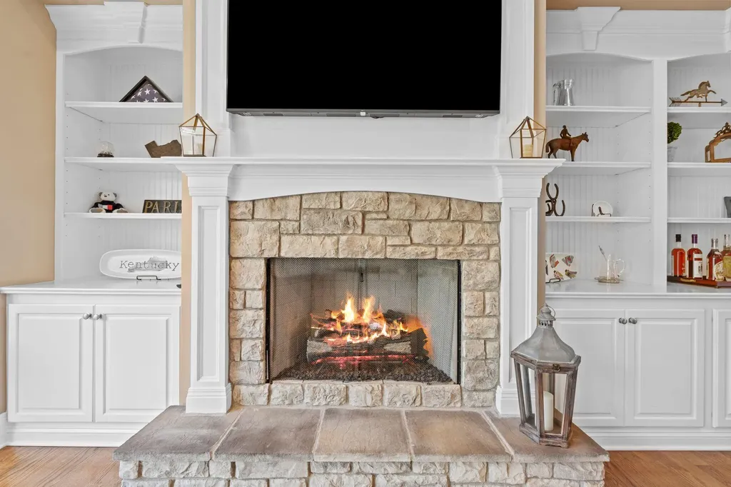 613 Old Coach Road Nicholasville KY 40356