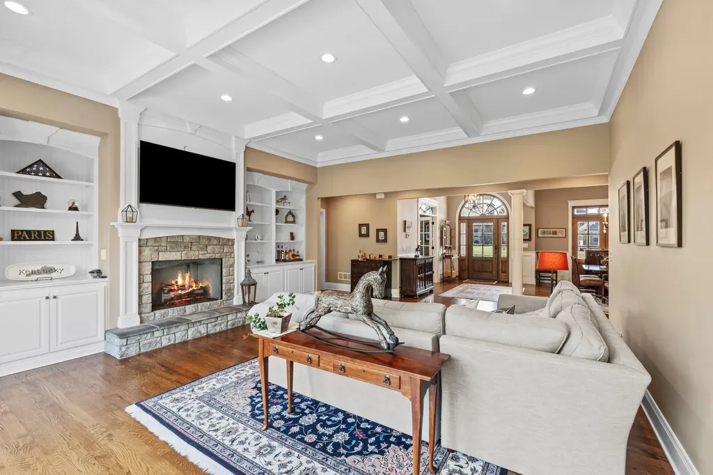 613 Old Coach Road Nicholasville KY 40356