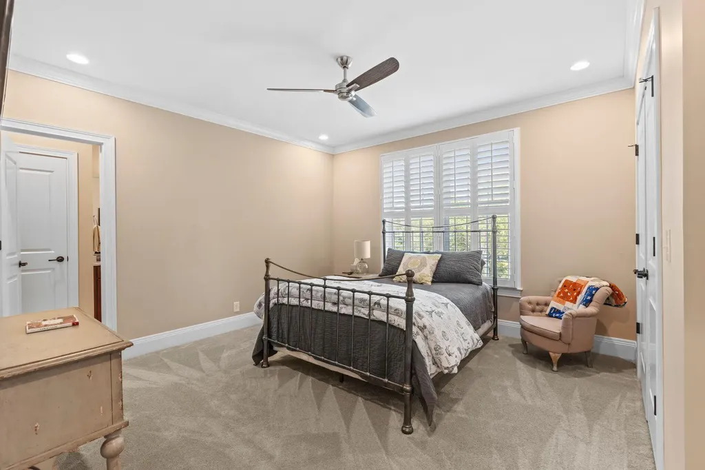 613 Old Coach Road Nicholasville KY 40356
