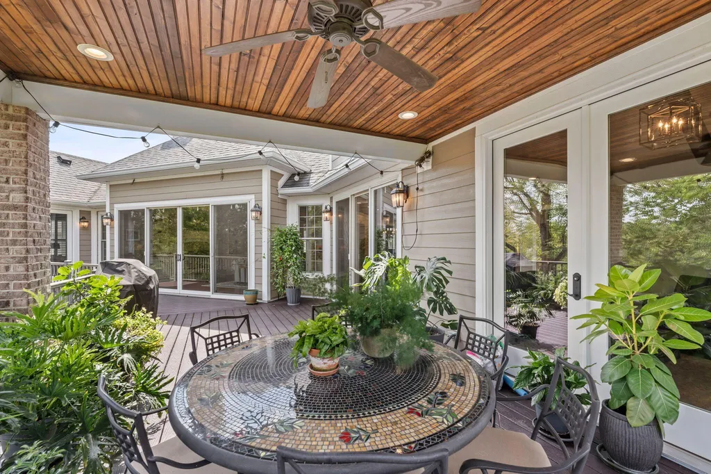 613 Old Coach Road Nicholasville KY 40356