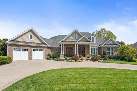 613 Old Coach Road Nicholasville KY 40356