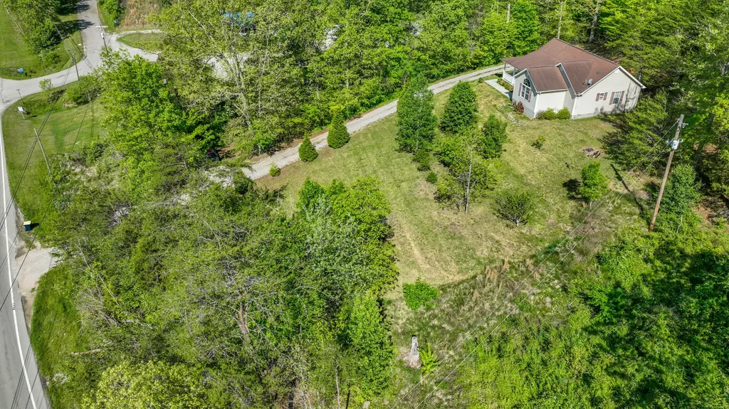 6111 N Wilderness Road Mt Vernon KY 40456