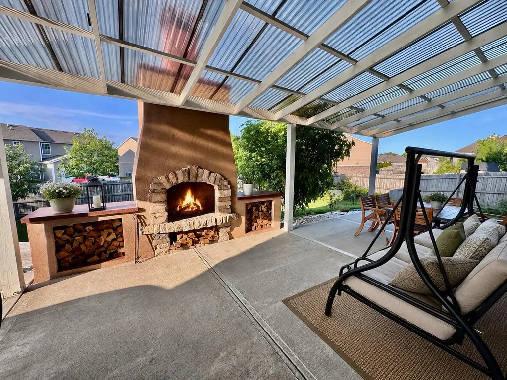 705 Sundollar Cove Lexington KY 40515