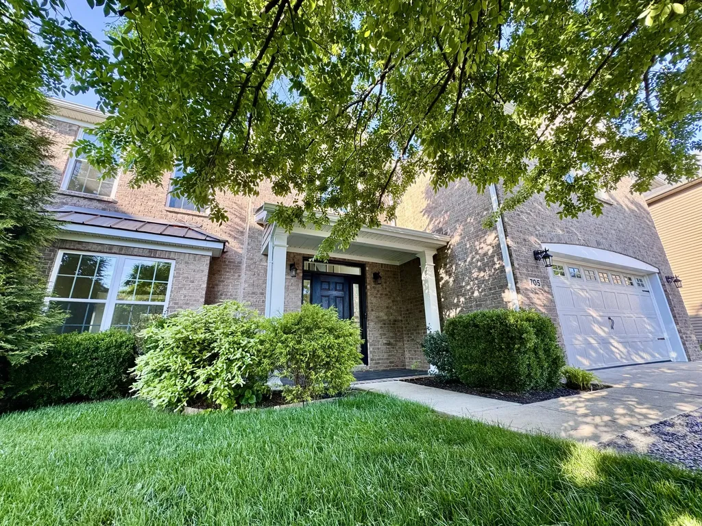 705 Sundollar Cove Lexington KY 40515