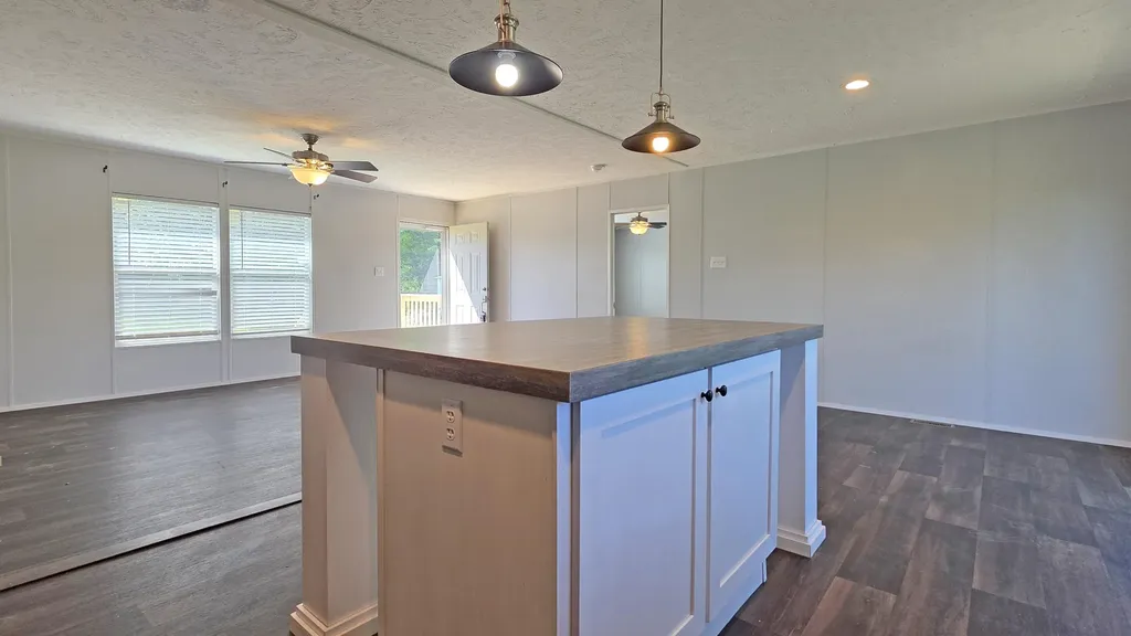 276 Moberly Bend Corbin KY 40701