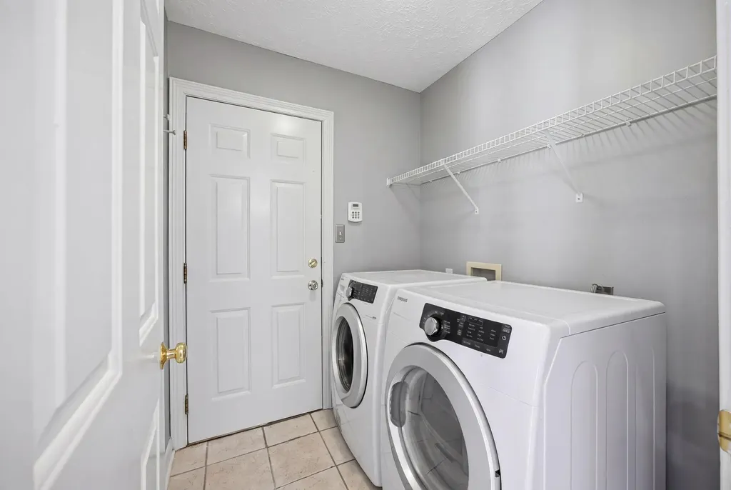 4160 Palmetto Drive Lexington KY 40513