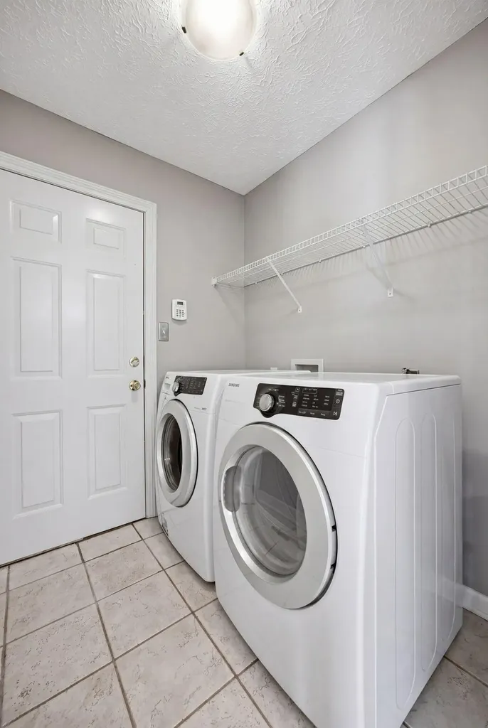 4160 Palmetto Drive Lexington KY 40513