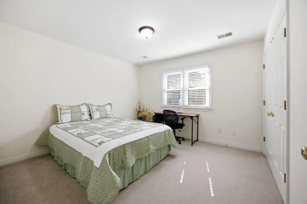 4160 Palmetto Drive Lexington KY 40513