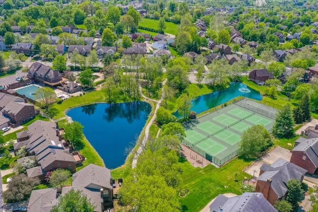 4160 Palmetto Drive Lexington KY 40513